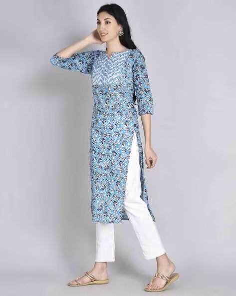 Blue Yoke Design Floarl Print Kurta