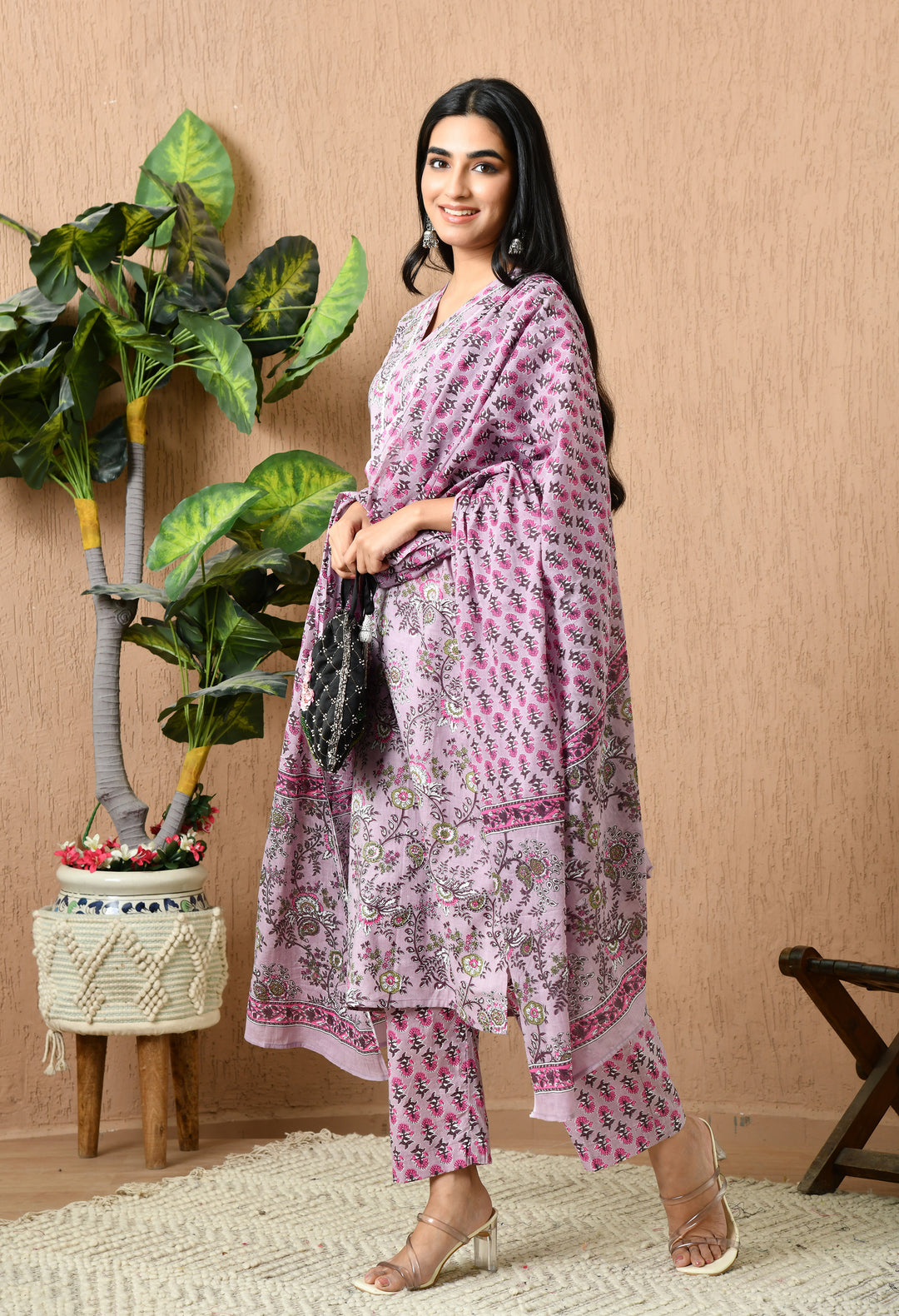 Pink Floral V-Neck Kurta Sets