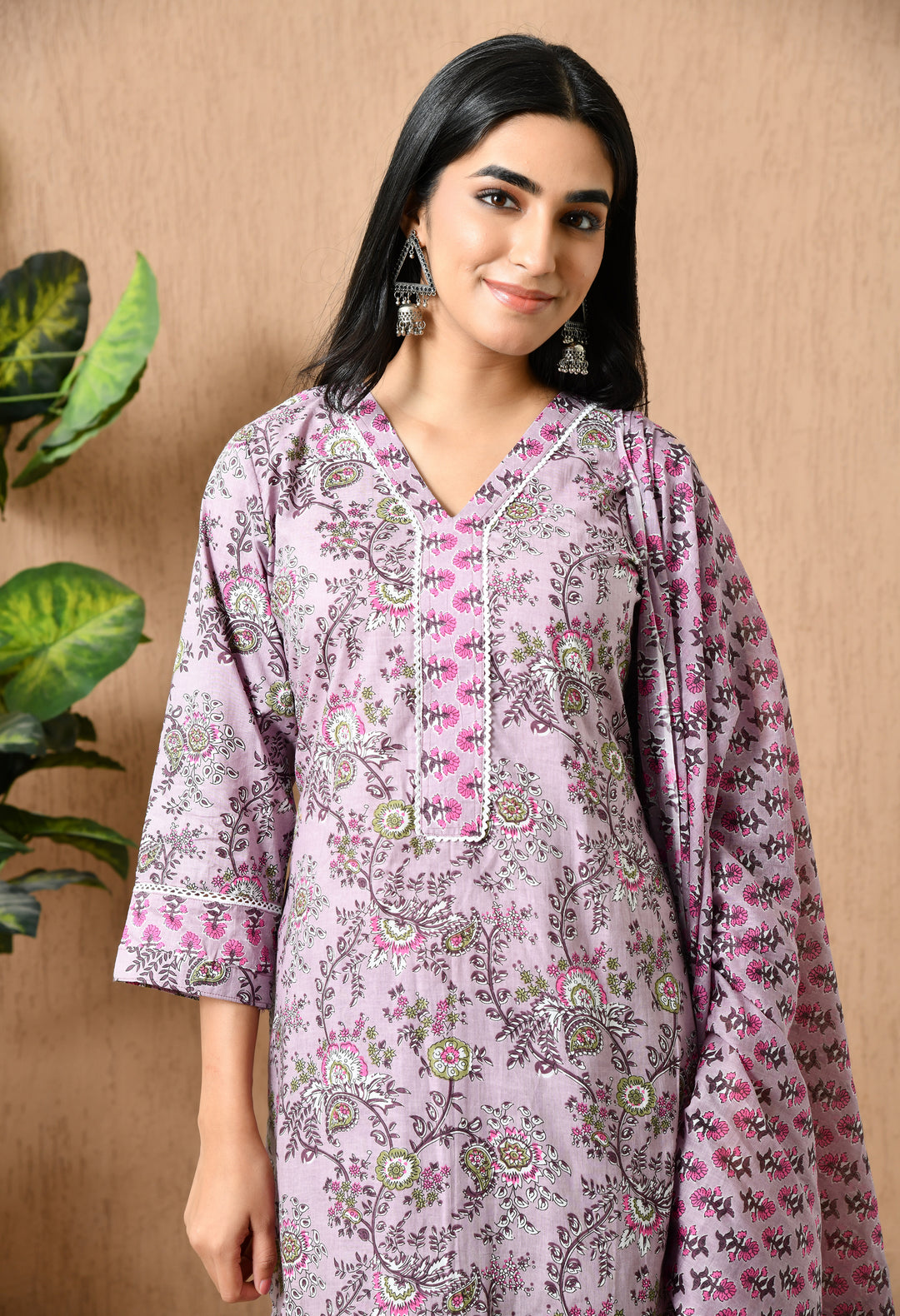 Pink Floral V-Neck Kurta Sets
