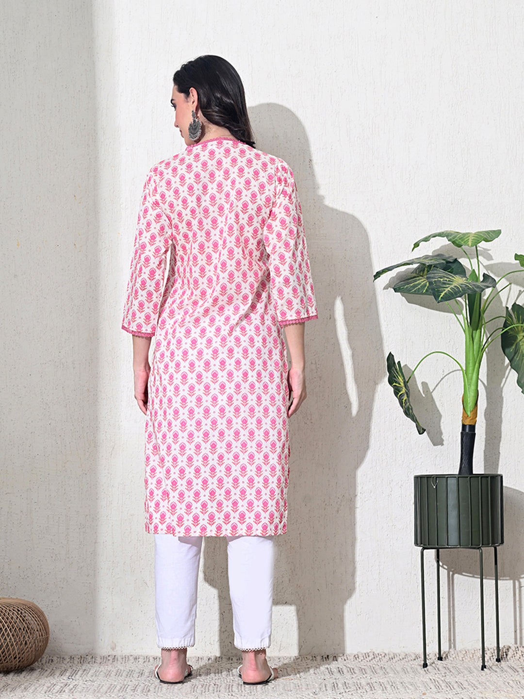 Pink Floral Lace Work Cotton Kurta
