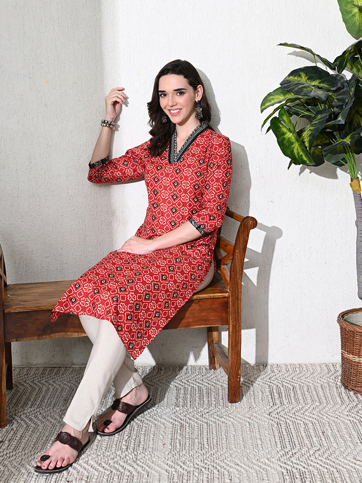 Maroon Printed Cotton Straight Kurta
