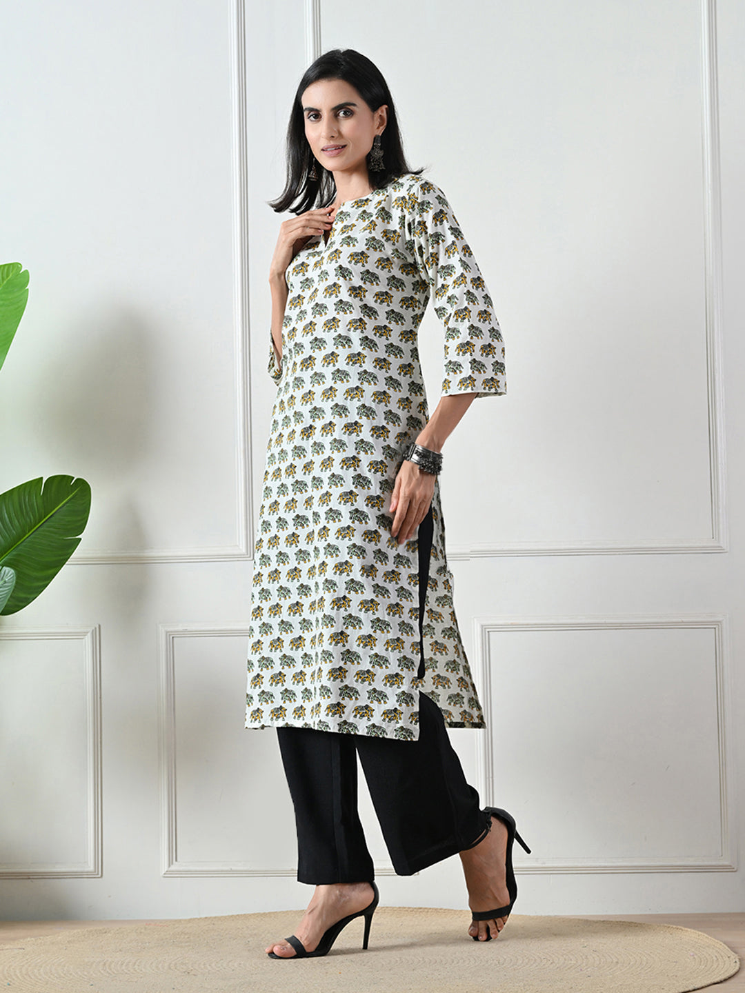 White Jaipuri print Cotton Kurta