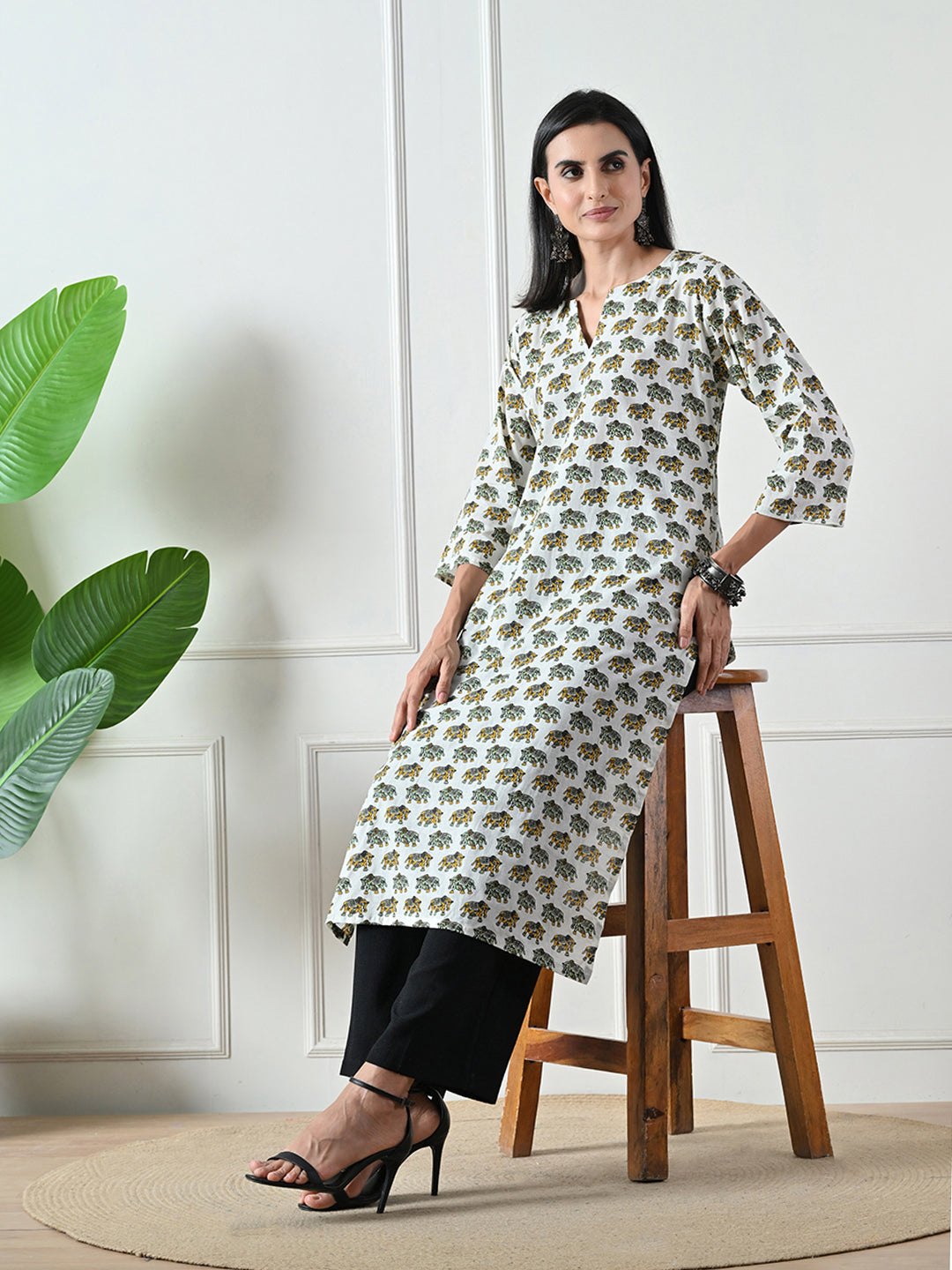 White Jaipuri print Cotton Kurta