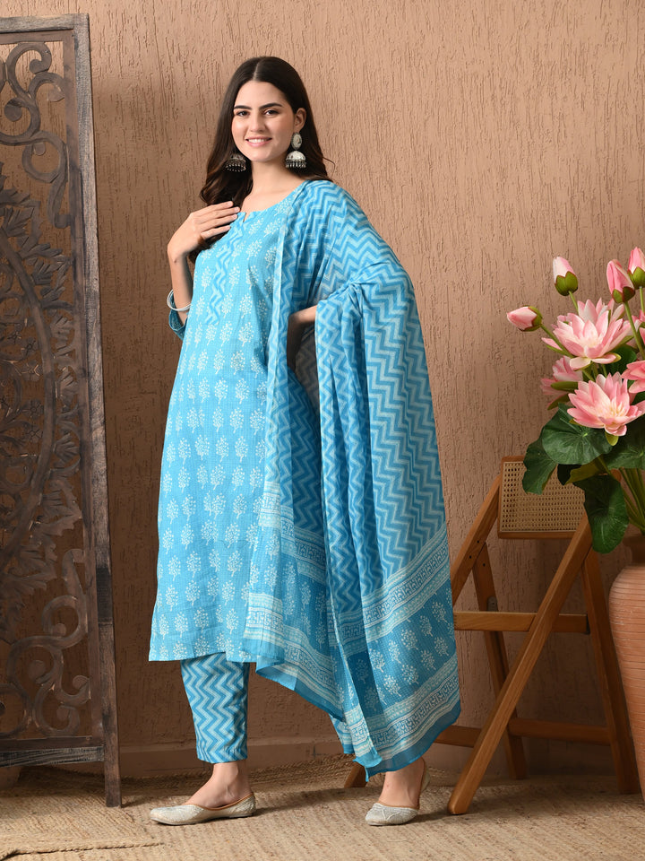Blue Floral Round Neck Kurta Sets