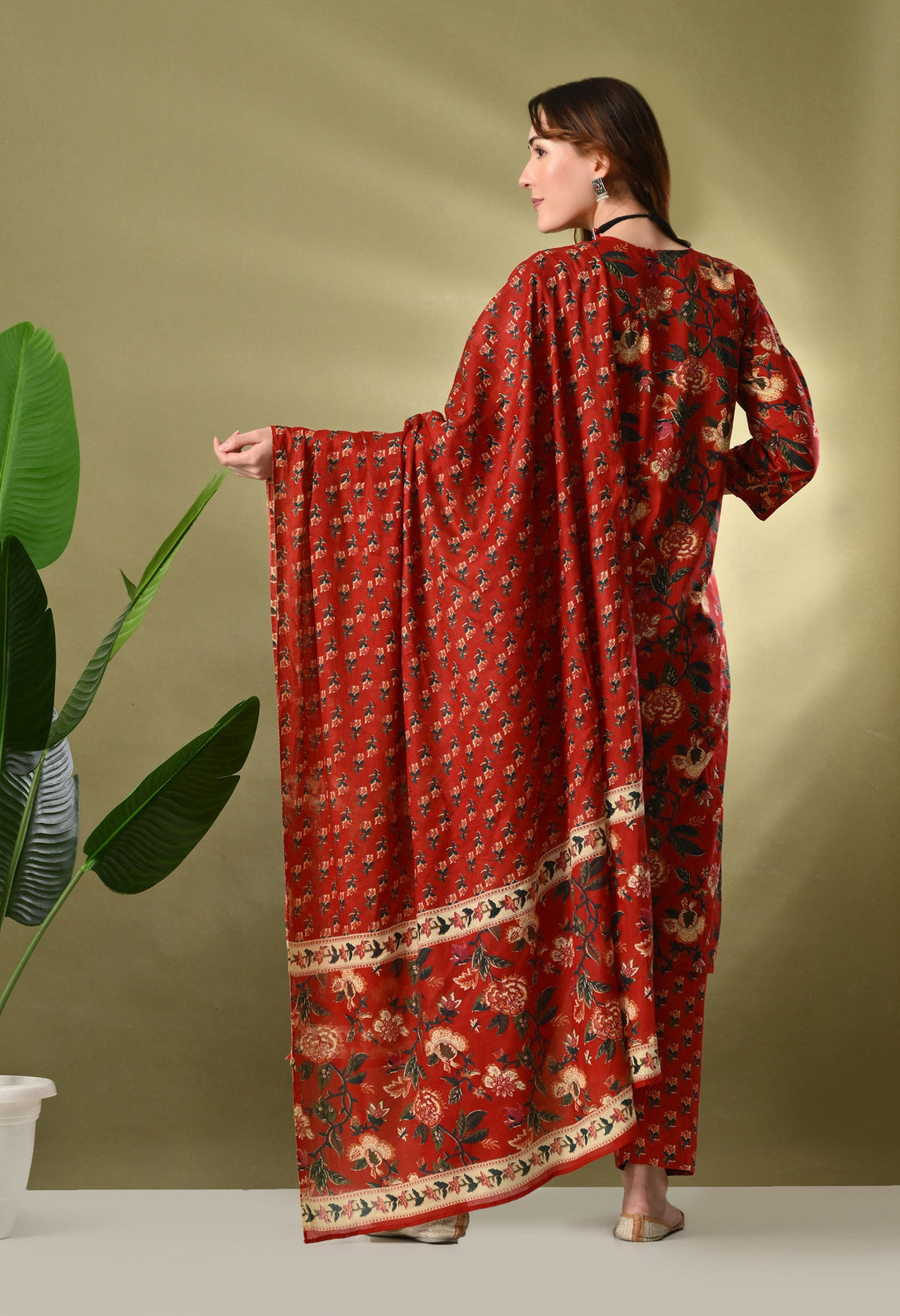 Maroon Floral Round Neck Kurta Sets