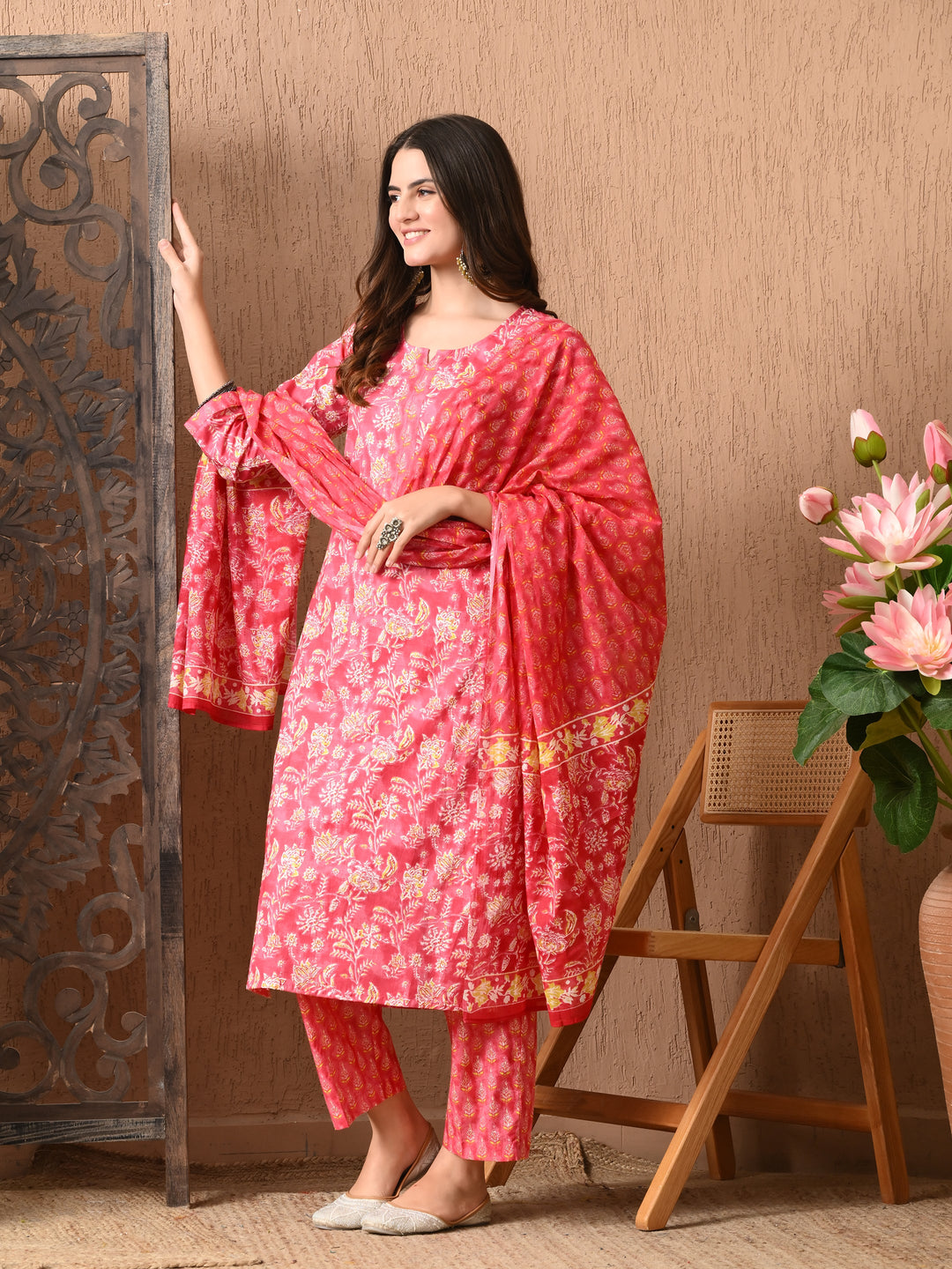 Pink Floral Round Neck Kurta Sets