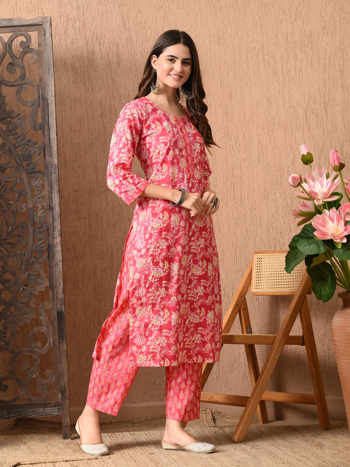 Pink Floral Round Neck Kurta Sets