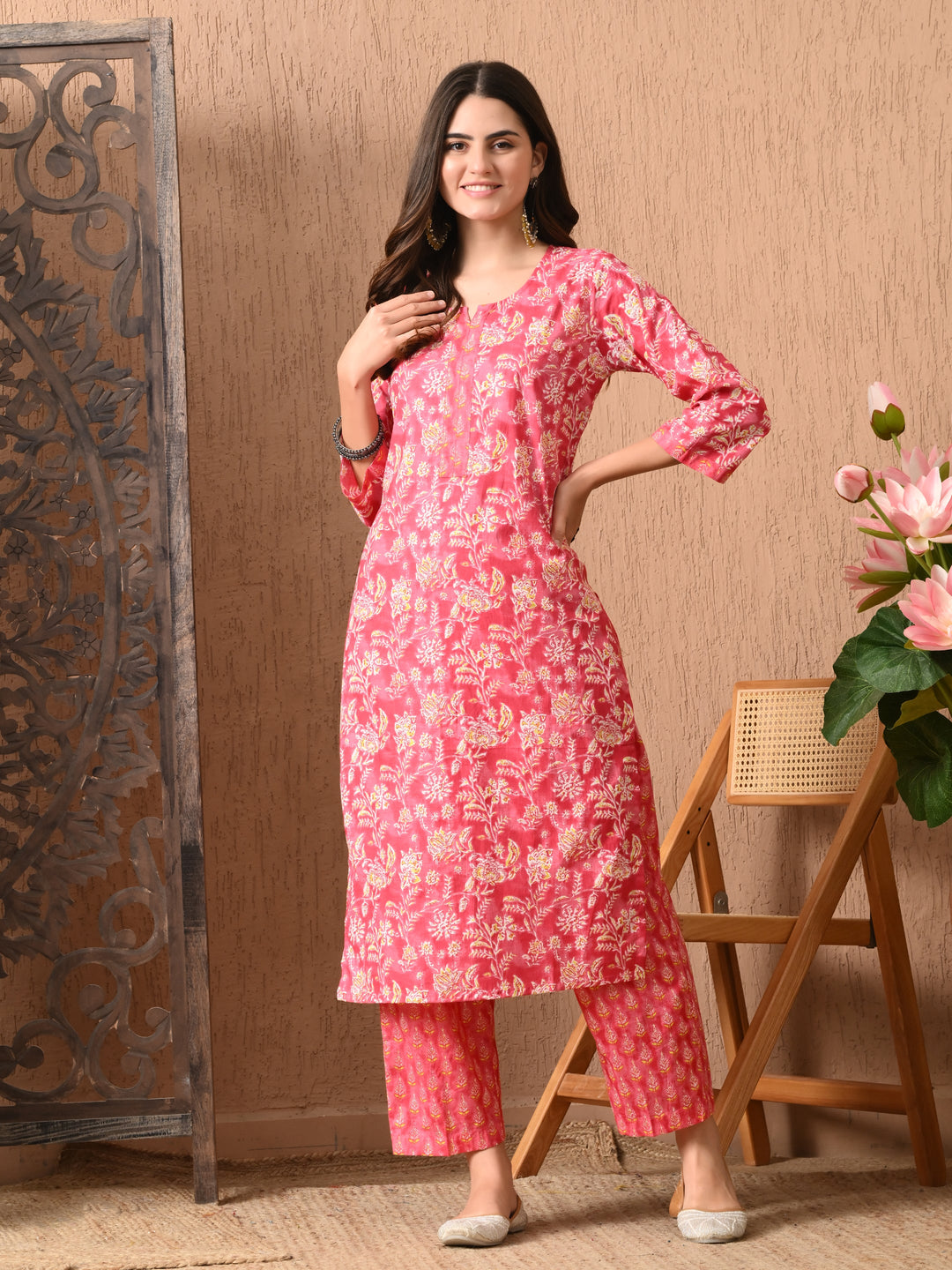 Pink Floral Round Neck Kurta Sets
