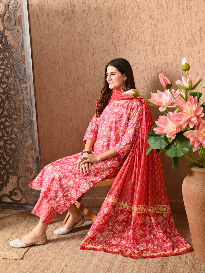 Pink Floral Round Neck Kurta Sets