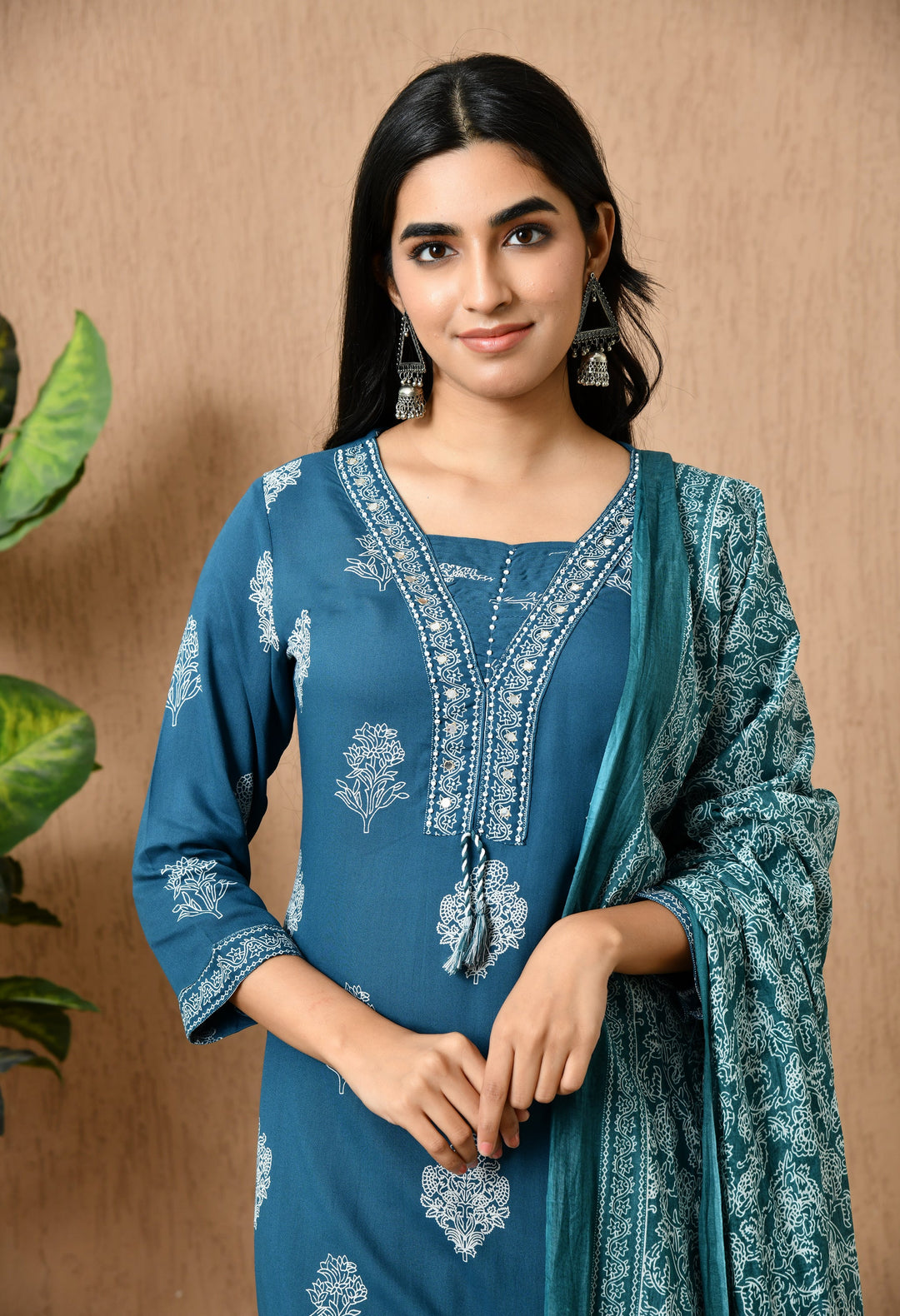 Teal Floral Round Neck Kurta Sets
