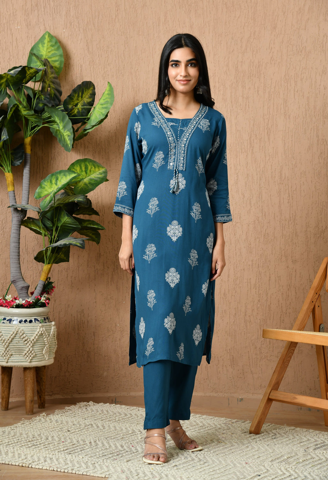 Teal Floral Round Neck Kurta Sets