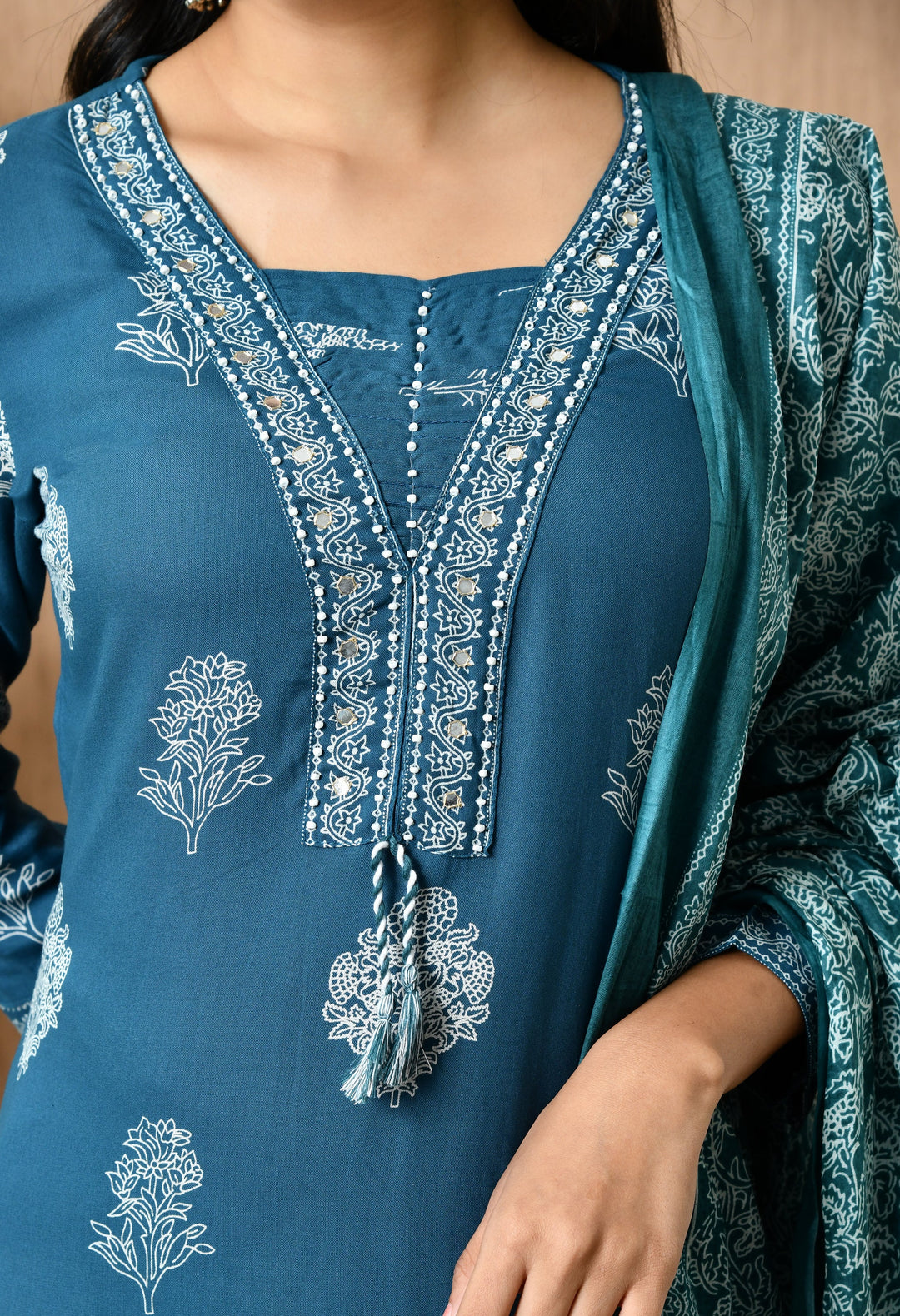 Teal Floral Round Neck Kurta Sets