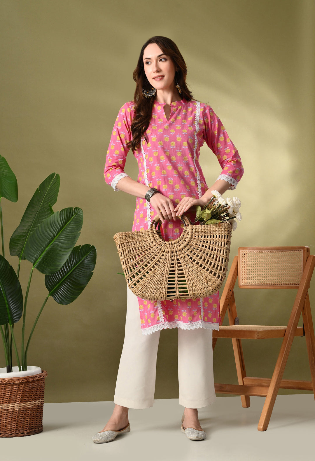 Pink Floral Print Cotton Straight Kurta