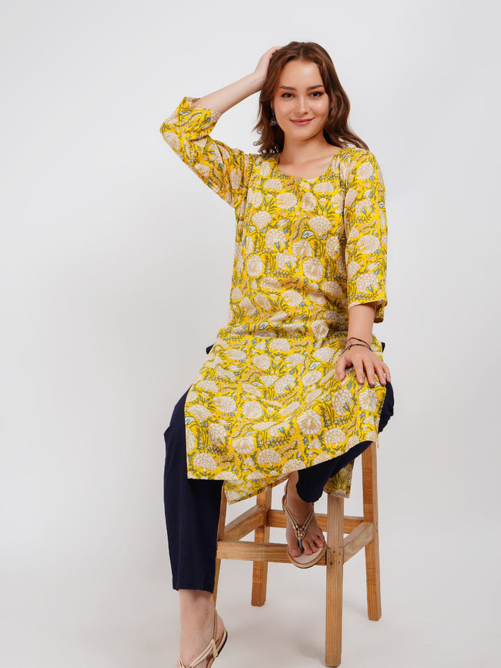 Yellow Floral Print Straight Kurta
