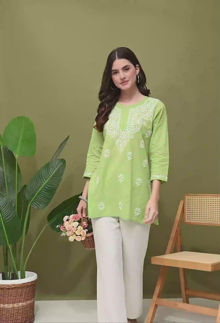 Green Handaloom Chikankari kurti